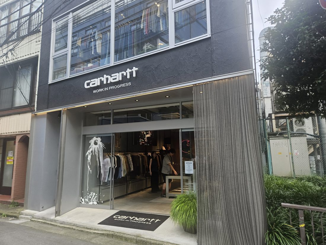 16:13 Carhartt WIP Store Sendai